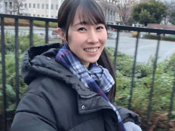 〚３６才妻×野上しおり〛清楚系隠れビッチ三十路ママがＡＶデビュ一してべ口キスや他人棒フェラ♪♪美乳を吸われ濡れマンに挿入